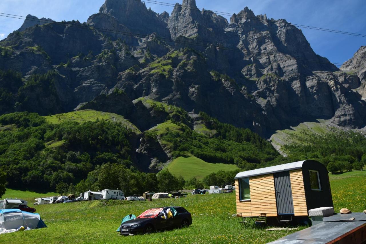 Campingplatz Mit Restaurant & Sportarena Leukerbad Εξωτερικό φωτογραφία