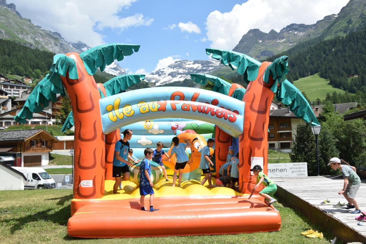Campingplatz Mit Restaurant & Sportarena Leukerbad Εξωτερικό φωτογραφία